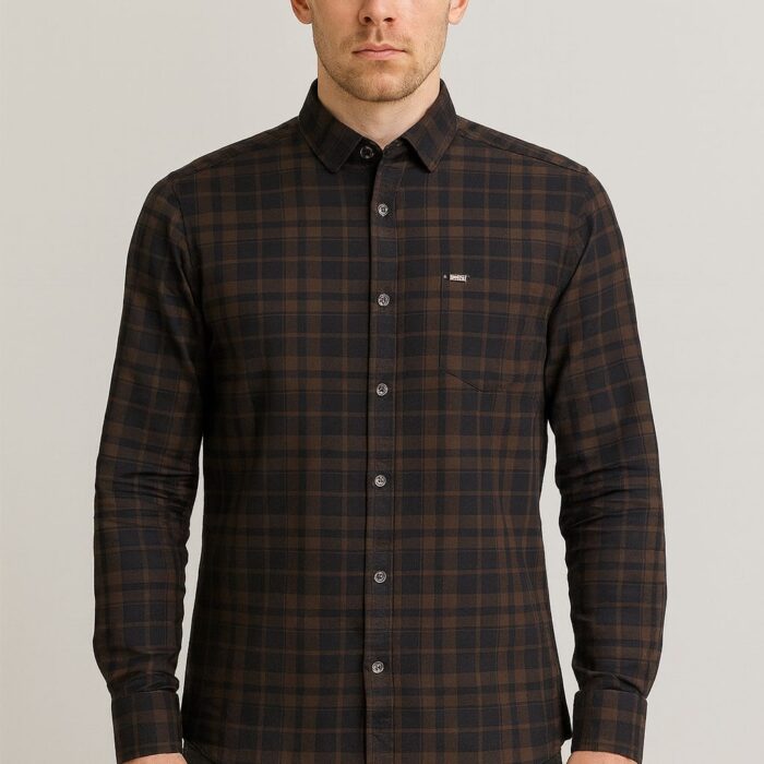 Men Regular Fit Spread Collar Casual Shirts